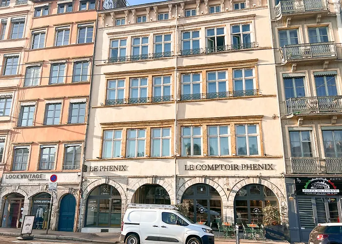 Hôtel accueillant les animaux: Le Phénix Hôtel