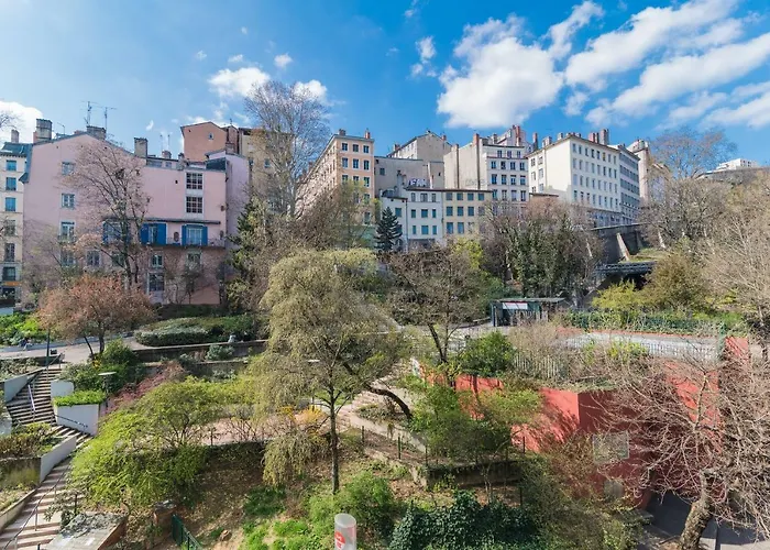 Hôtel accueillant les animaux: SLO Hostel Lyon les Pentes